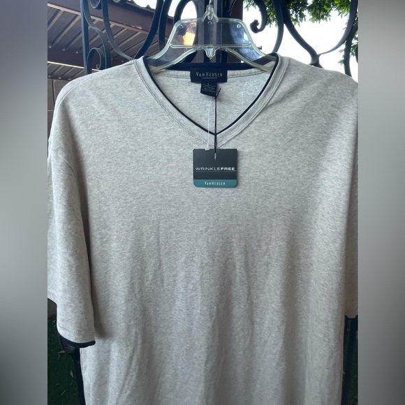 New Van Heusen V-neck Cotton Wrinkle Free Short Sleeve Oversized Oatmeal Top LG - Picture 5 of 16